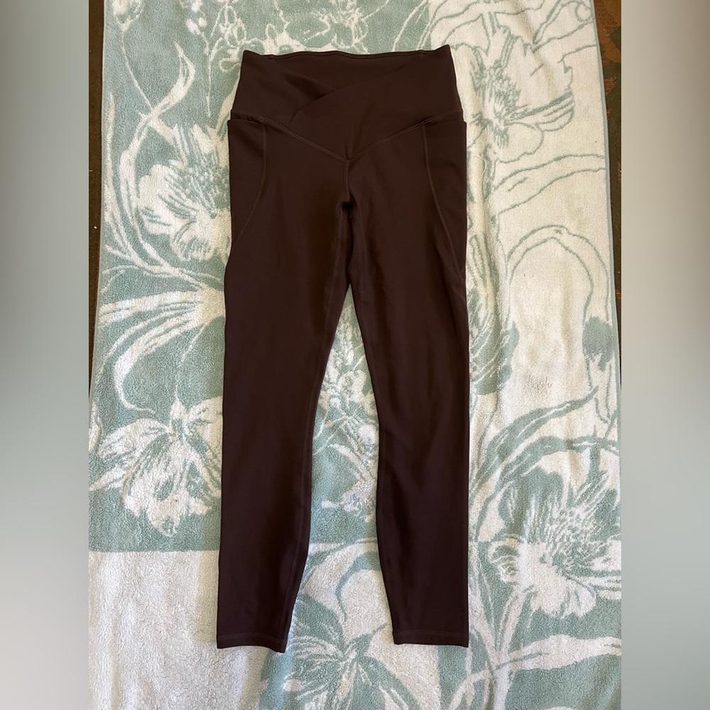 Fabletics Oasis Cross Over Pure Luxe 7/8 Leggings